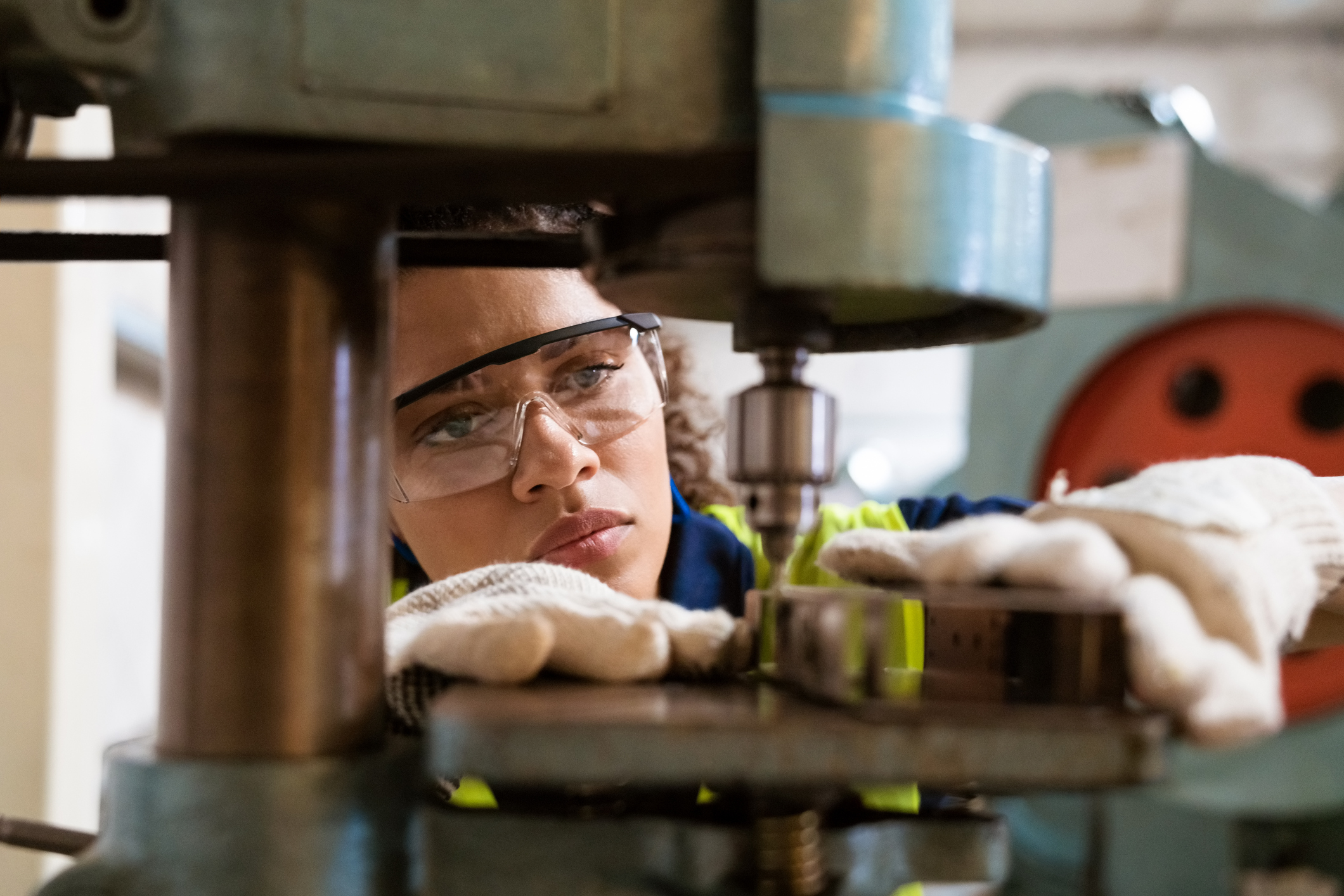 What Are the Benefits of Manufacturing in Mexico vs. China? [Everything You Need to Know]